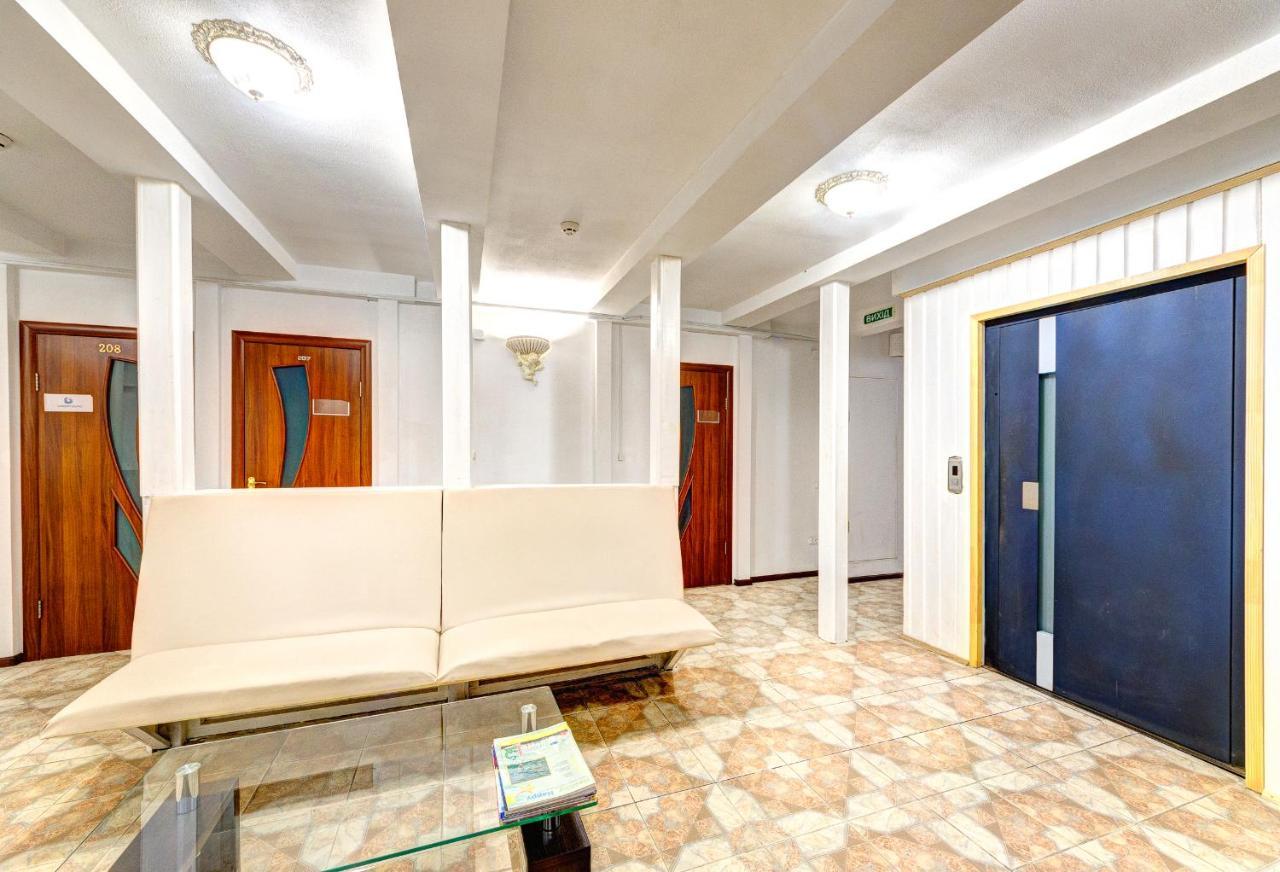 Hotel Zvezda Kyiv Exterior photo